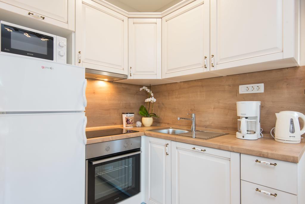 Apartments Villa Stella 奥瑞比克 外观 照片