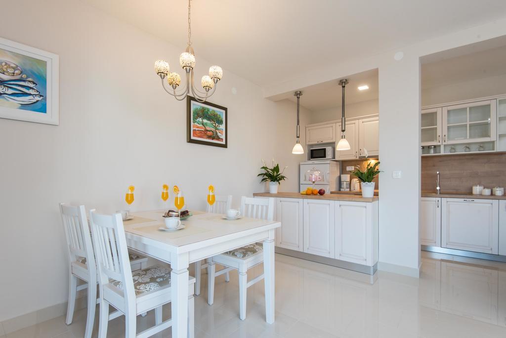 Apartments Villa Stella 奥瑞比克 外观 照片