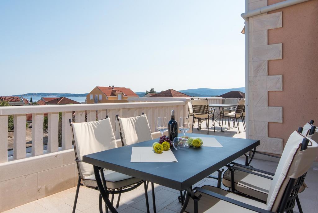 Apartments Villa Stella 奥瑞比克 外观 照片