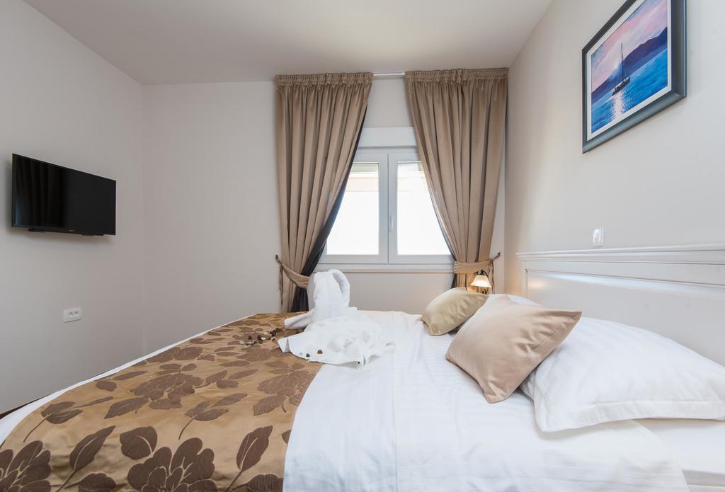 Apartments Villa Stella 奥瑞比克 外观 照片