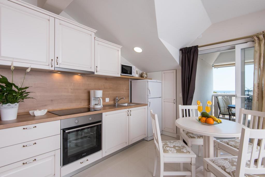 Apartments Villa Stella 奥瑞比克 外观 照片